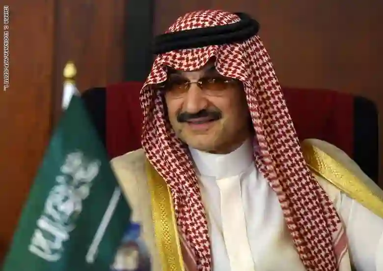 الأمير الوليد بن طلال يفتح النار على فهد بن نافل ووعد حاسم للمدرب الجديد